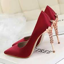 Buwanangdalaw Luxury Shoes - Gold