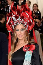 Dramatic Crimson Red Fascinator Headdress - Luxury Velvet Headband for Race Day & Formal Events 🌹